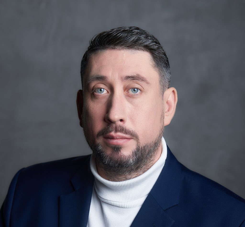 Євген Свинов